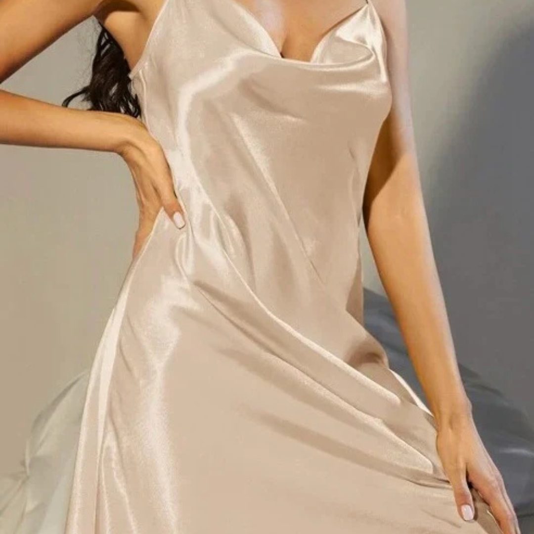 Lenjerie - Rochie de noapte din satin, edera.ro