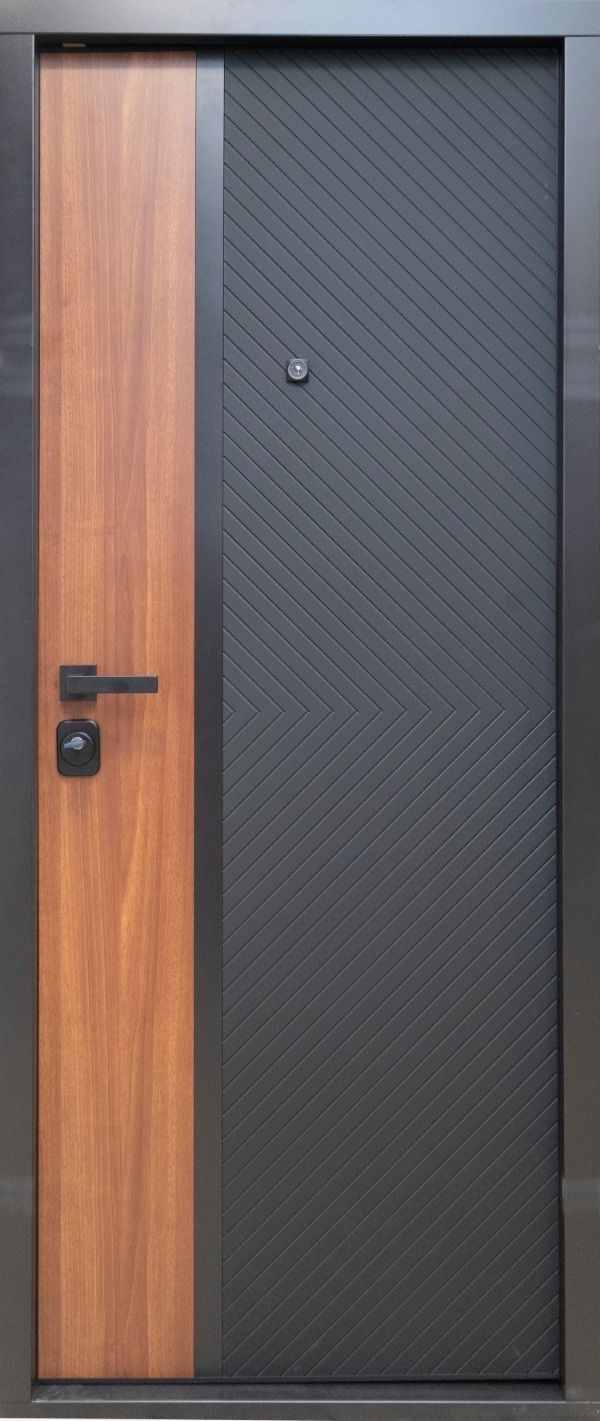 USI STEELLINE - Usa metalica intrare in apartament blindata Corfu  ,echipata broasca Securreme , clasa 5 antiefractie , izolatie fonica 42 decibeli , culoare negru /nuc , 860x2050 mm , 110 kg , deschidere dreapta   1, totuldespreusi.ro