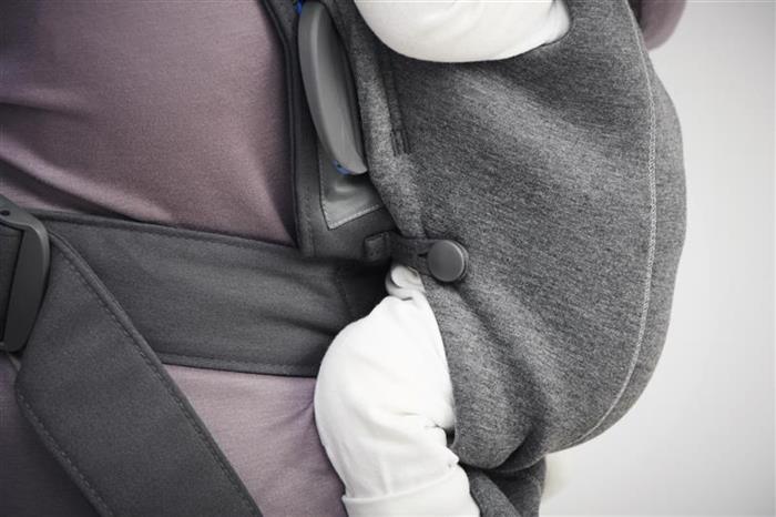 Marsupiu anatomic - Mini - cu pozitii multiple de purtare - Dark Grey, 3D Jersey - BabyBjorn, [5],bestfam.ro
