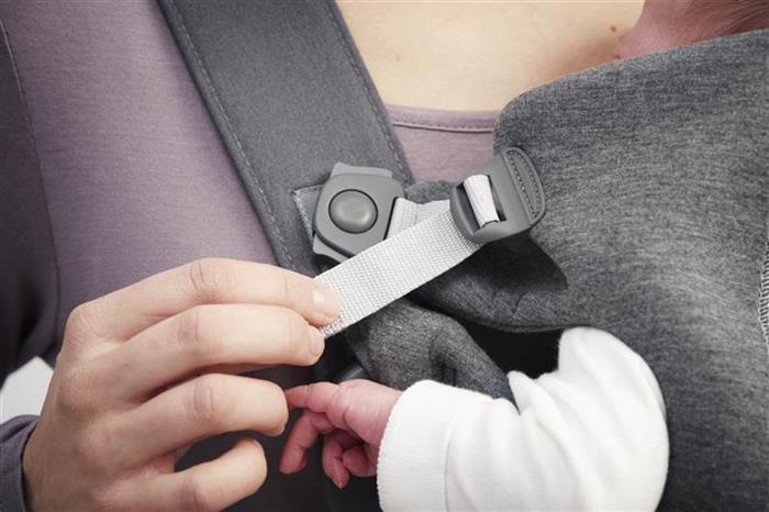 Marsupiu anatomic - Mini - cu pozitii multiple de purtare - Dark Grey, 3D Jersey - BabyBjorn, [6],bestfam.ro
