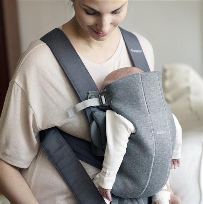 Marsupiu anatomic - Mini - cu pozitii multiple de purtare - Dark Grey, 3D Jersey - BabyBjorn, [14],bestfam.ro