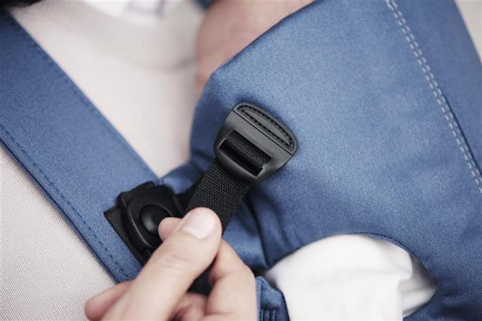 Marsupiu anatomic - Mini - cu pozitii multiple de purtare - Vintage Indigo, bumbac - BabyBjorn, [5],bestfam.ro
