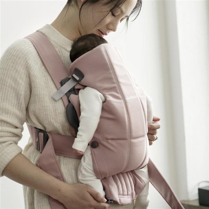 Marsupiu anatomic - Mini - cu pozitii multiple de purtare - Dusty Pink, bumbac - BabyBjorn, [4],bestfam.ro