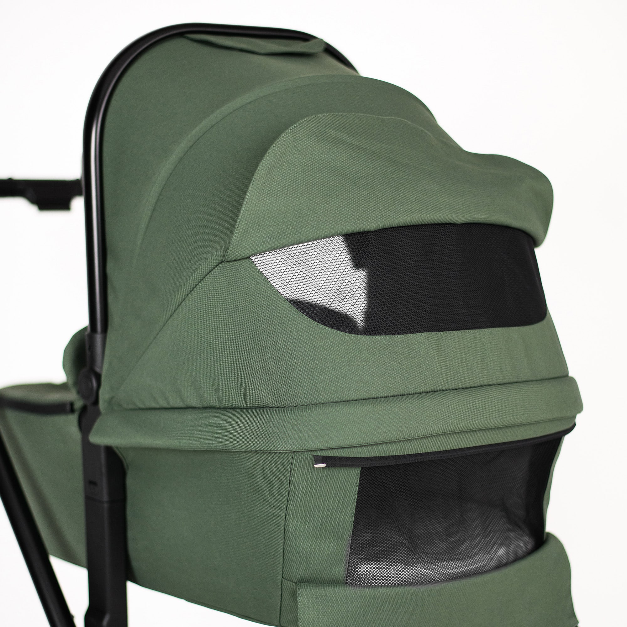 BabyGo - Carucior 3 in 1 Harmony Green cu maner reglabil pe inaltime, cadru Black, [8],bestfam.ro