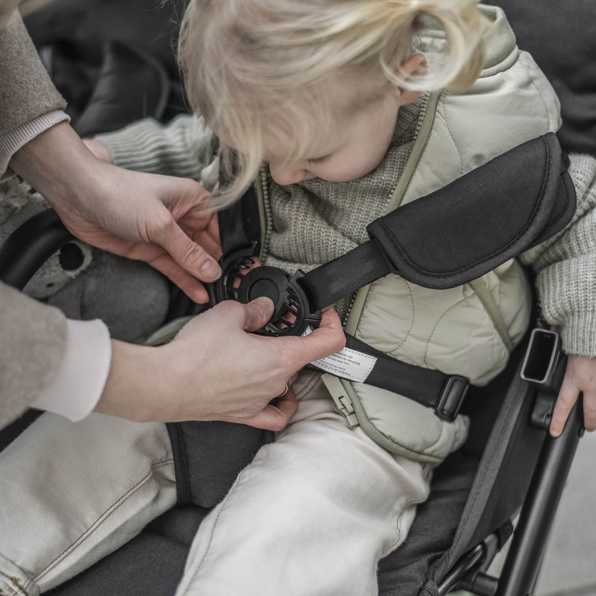 BabyGo - Carucior pliabil pentru gemeni GoTwice, Black, [2],bestfam.ro