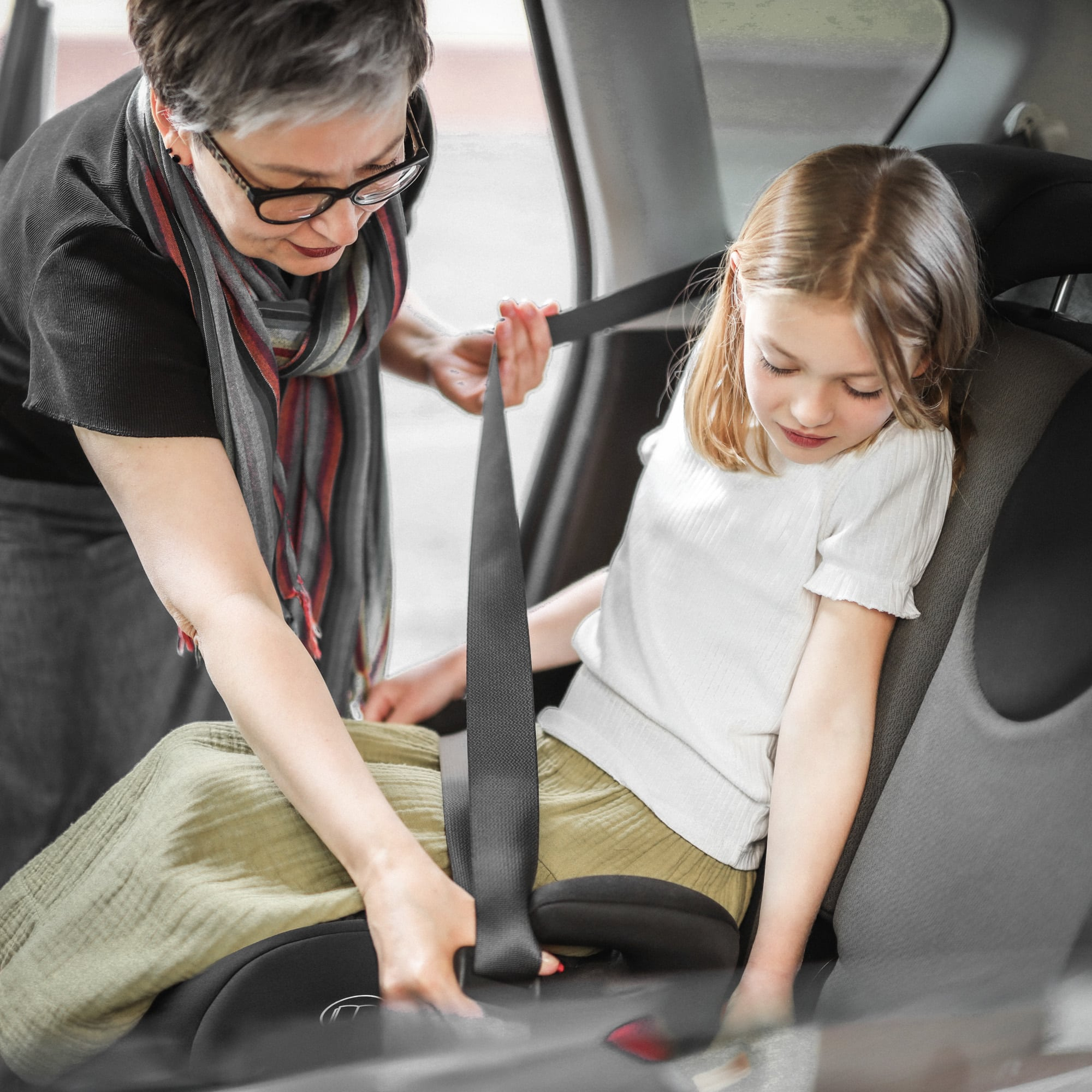 BabyGo - Scaun auto booster i-Size, Melange Gray, 125-150 cm, certificat R129, [2],bestfam.ro