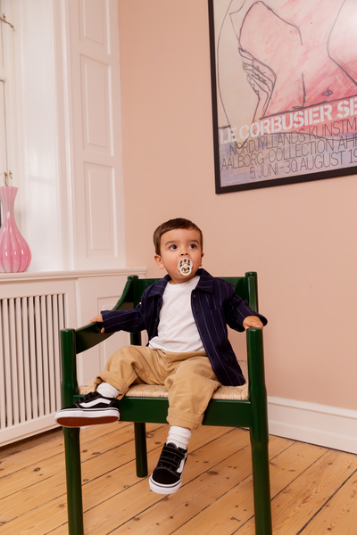 BIBS - Set 2 suzete Colour Studio Collection Stripe Latex, tetina rotunda, 6 luni+-Ivory/Steel Blue, [4],bestfam.ro