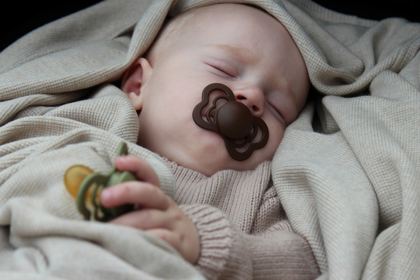 BIBS - Set 2 suzete Couture Latex, tetina anatomica, 6 luni +-Ivory/Sage, [4],bestfam.ro