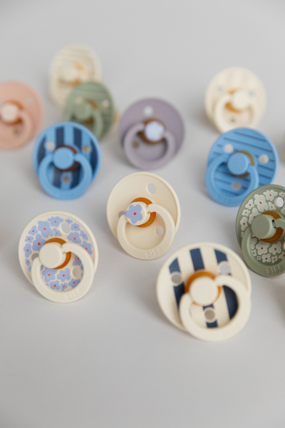 BIBS - Suzeta Colour Studio Collection Stripe Latex, tetina rotunda, 0 luni +-Ivory/Steel Blue, [3],bestfam.ro