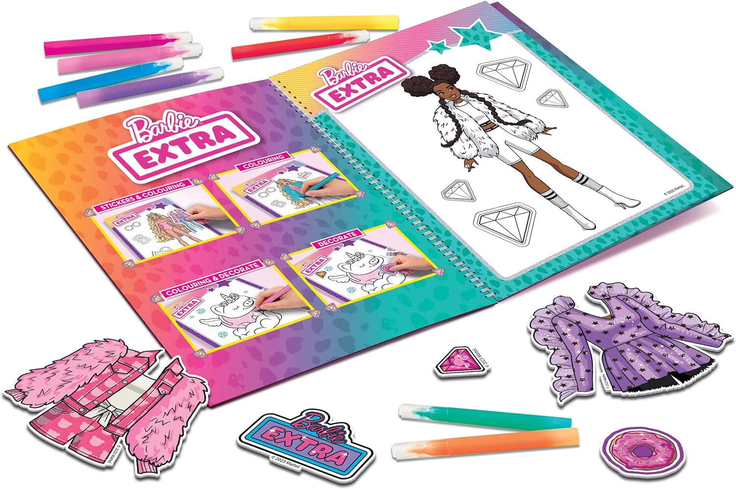Carte de colorat cu activitati Barbie  - Stilul tau