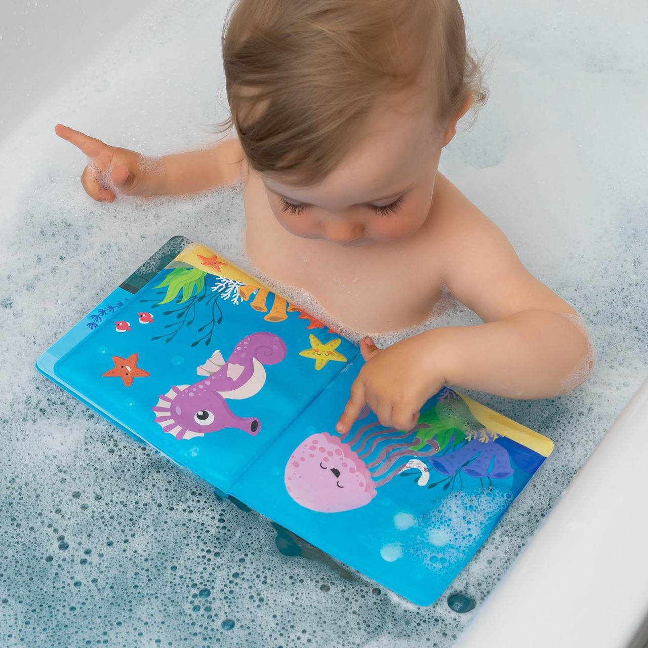 Carticica de baie plutitoare, 8 pagini colorate care isi schimba culoarea in contact cu apa, MyHappyBath Book, Reer 76012, [10],bestfam.ro