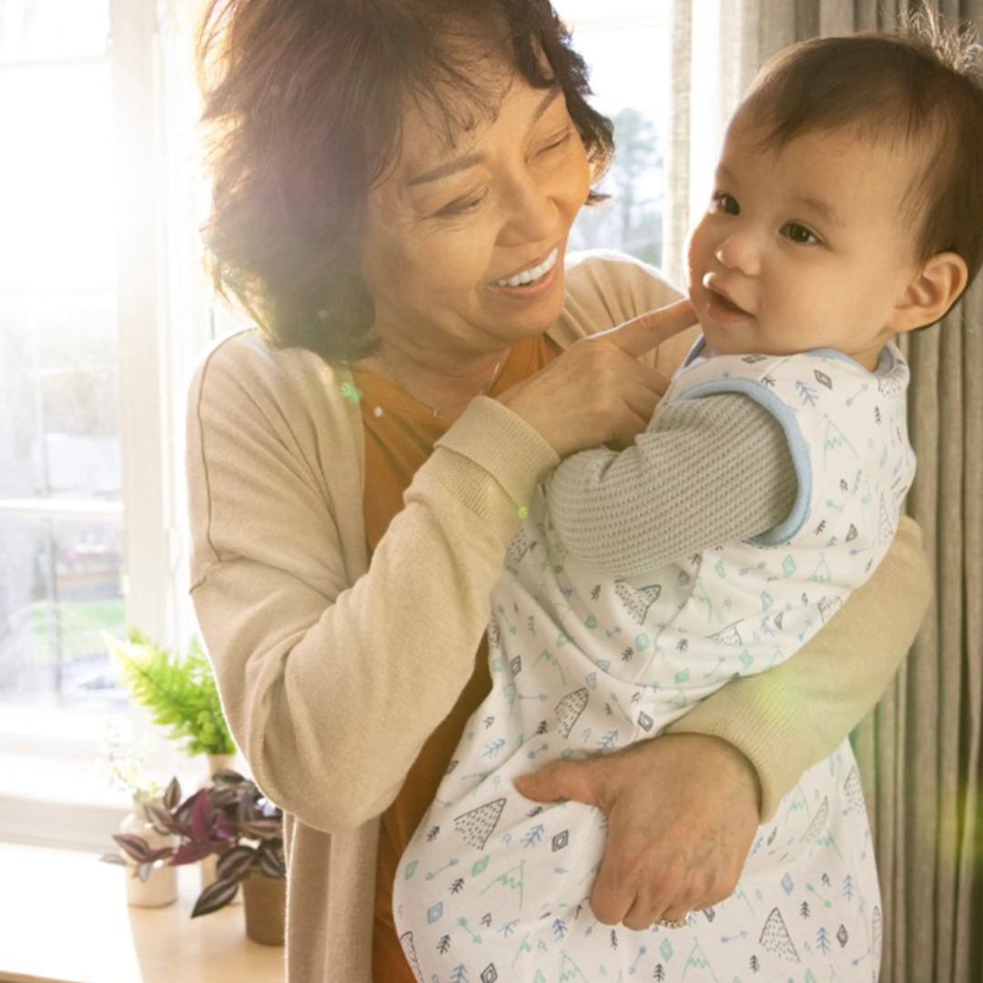 Ingenuity - Sac de dormit Swaddle Me Night Sack Sleeper, 3-18 luni, Sunset Space, [4],bestfam.ro