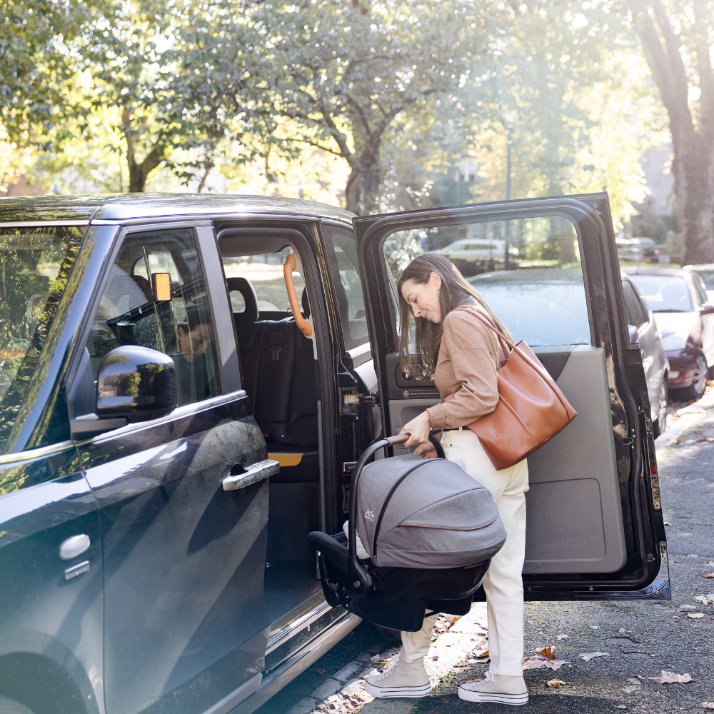 Joie - Scoica auto cu ISOFIX integrat Sprint Signature Eclipse, nastere - 75 cm, testata inclusiv la impact lateral, conform ECE R129 si testata ADAC, [3],bestfam.ro