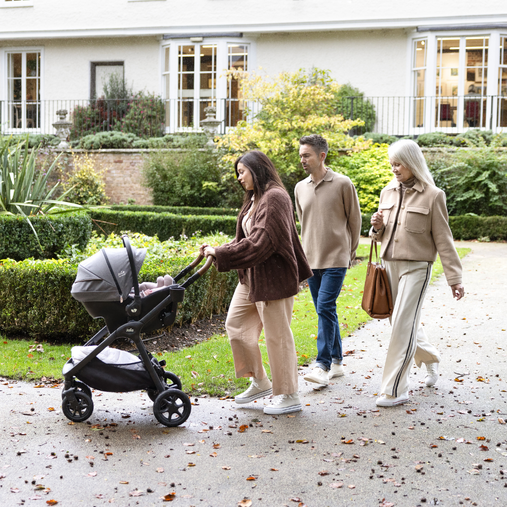 Joie - Scoica auto cu ISOFIX integrat Sprint Signature Eclipse, nastere - 75 cm, testata inclusiv la impact lateral, conform ECE R129 si testata ADAC, [8],bestfam.ro