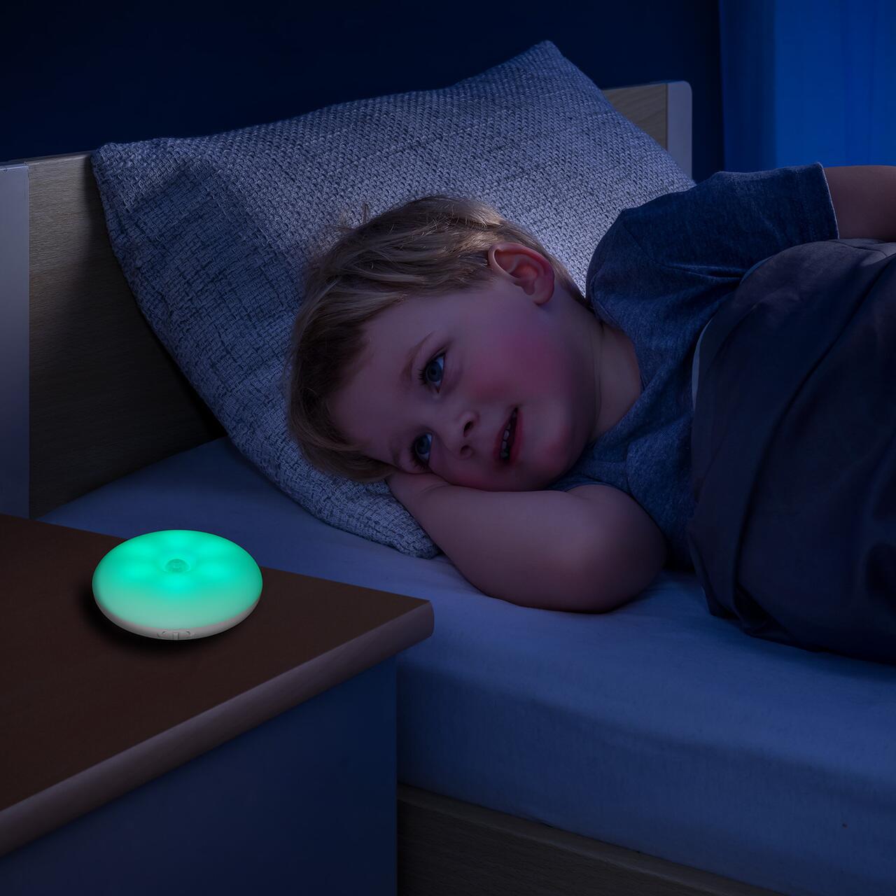 Lampa de veghe inteligenta cu senzor de miscare, comunicare wireless cu smartphone, temporizator, Reer NightGuide SmartLight 52460, [9],bestfam.ro