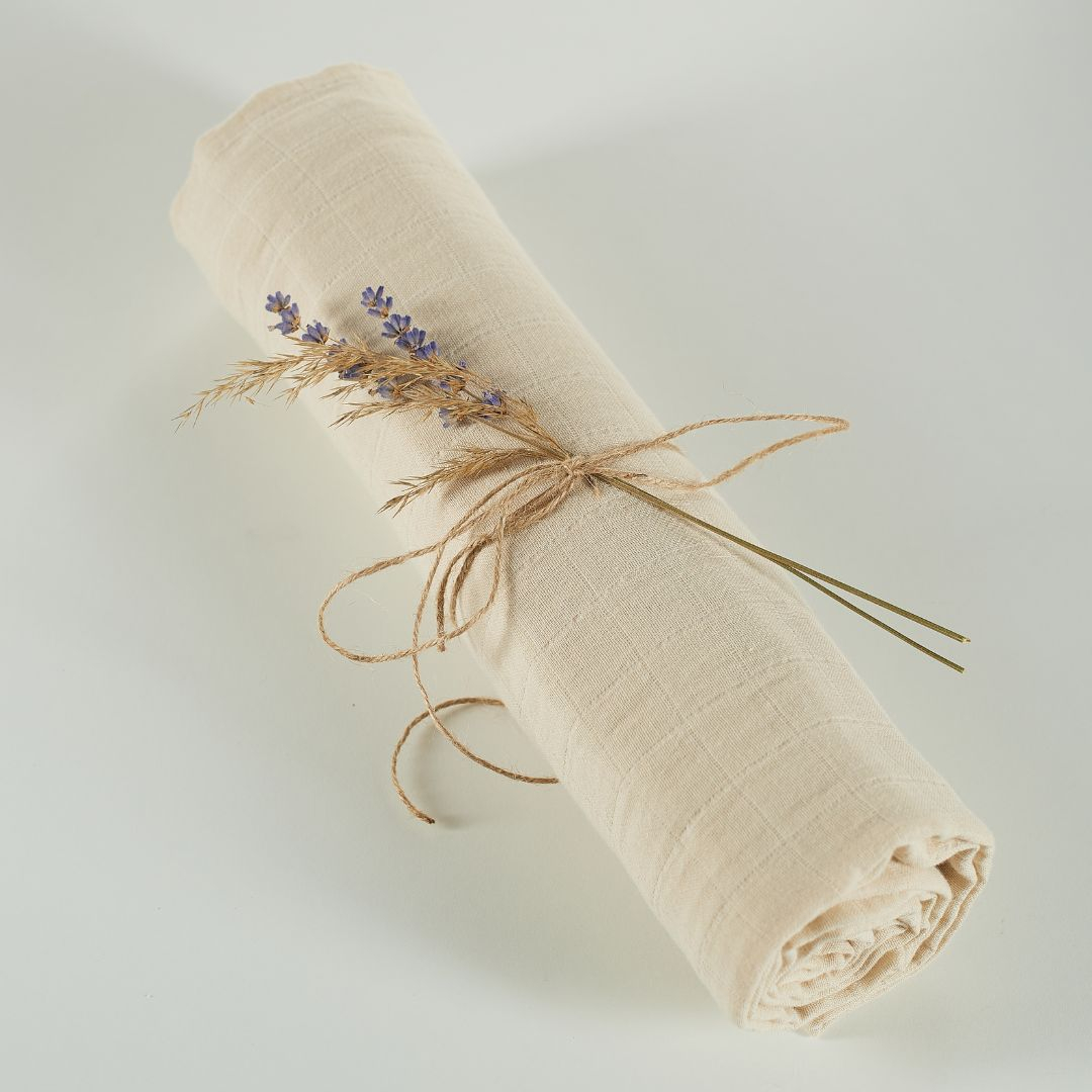 ONINO - Muselina multifunctionala din bumbac 100% organic, HUG.me, Creamy Vanilla, x1 bucata, 120 x 120 cm, certificata GOTS, [4],bestfam.ro