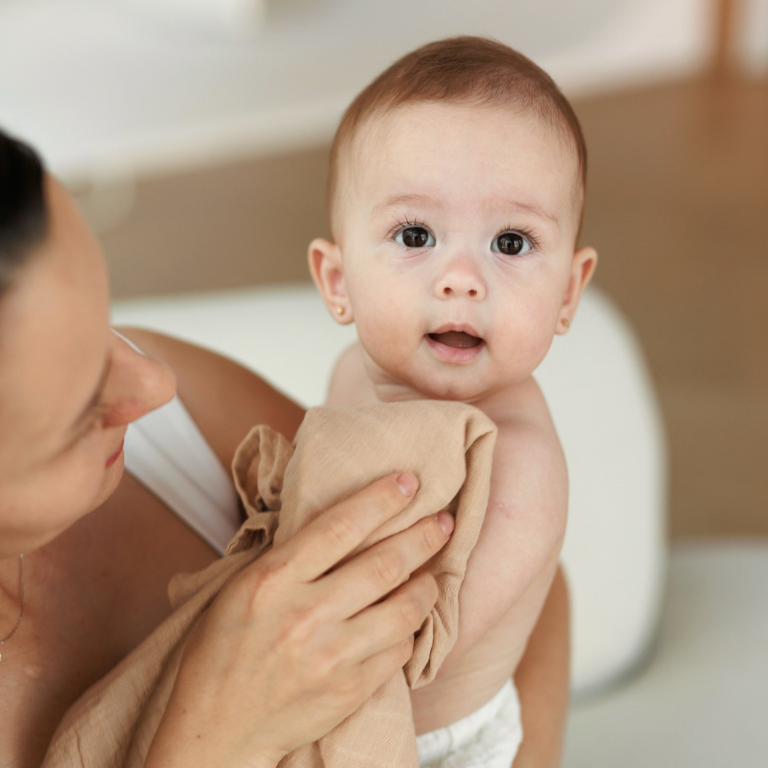 ONINO - Muselina multifunctionala din bumbac 100% organic, HUG.me, Oatmeal Beige, x1 bucata, 120 x 120 cm, certificata GOTS, [9],bestfam.ro