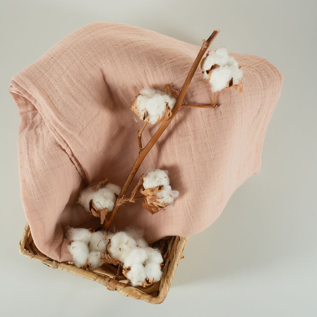 ONINO - Muselina multifunctionala din bumbac 100% organic, HUG.me, Sandy Rose, x1 bucata, 120 x 120 cm, certificata GOTS, [4],bestfam.ro