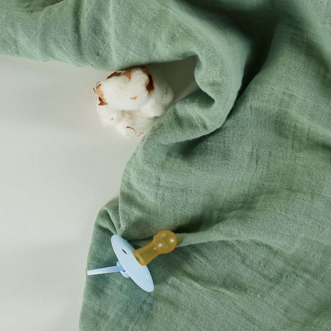 ONINO - Muselina multifunctionala din bumbac 100% organic, HUG.me, Serene Green, x1 bucata, 120 x 120 cm, certificata GOTS, [7],bestfam.ro