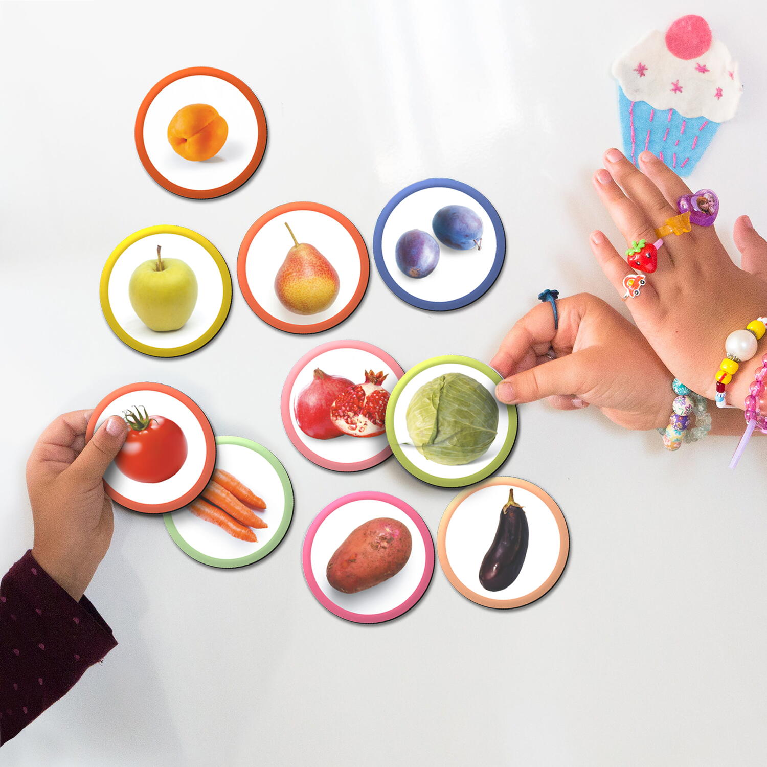 Set magneti Montessori - Fructe si legume, [3],bestfam.ro