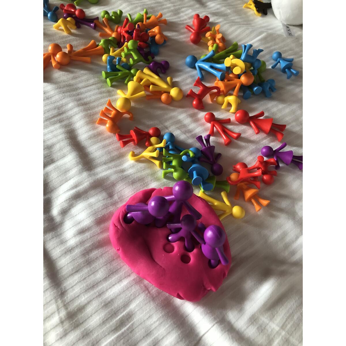 Set pentru sortat si numarat - Familia mea (72 piese), [7],bestfam.ro