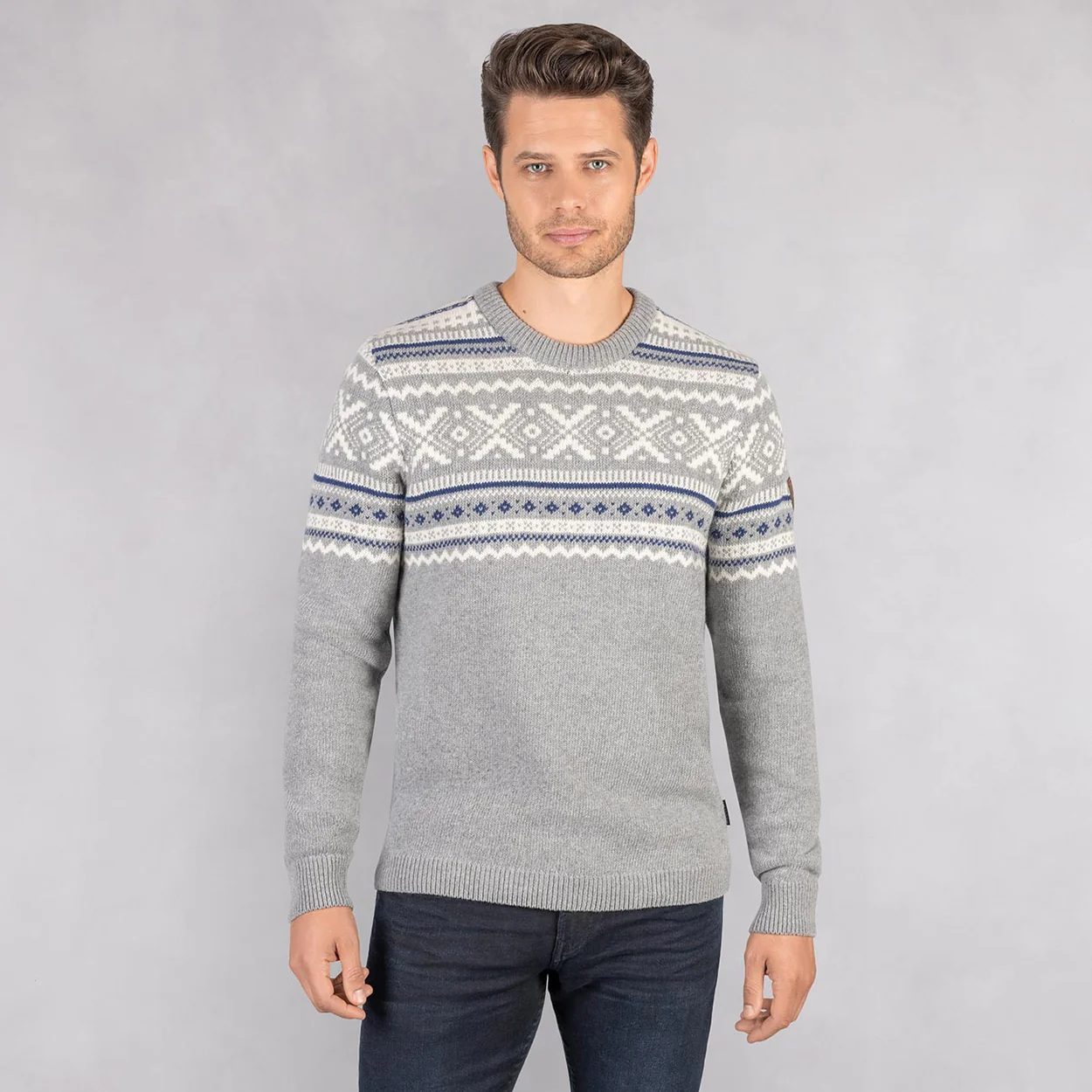 Pulover bărbătesc model nordic, gri 48EU