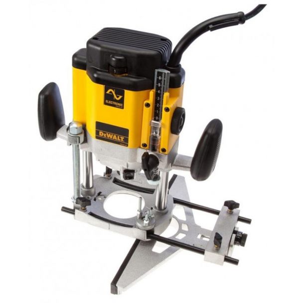 Masina de frezat verticala Dewalt DW625EK, 2000 W, adancime de lucru pana la 80 mm, valiza profesionala