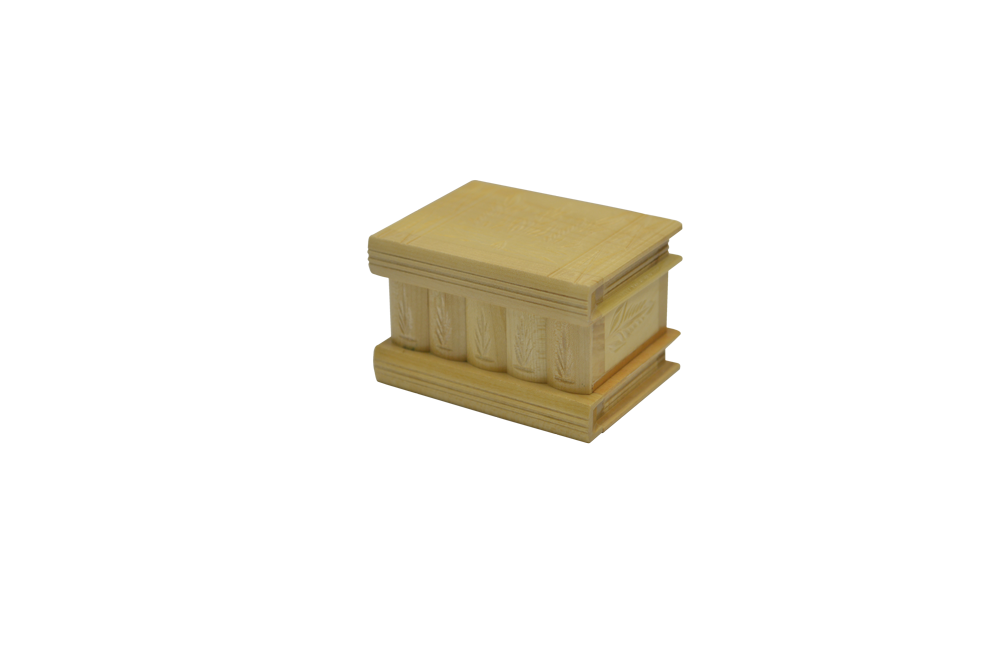 Cutiuță mini din lemn în formă de cufăr edituradiana.ro