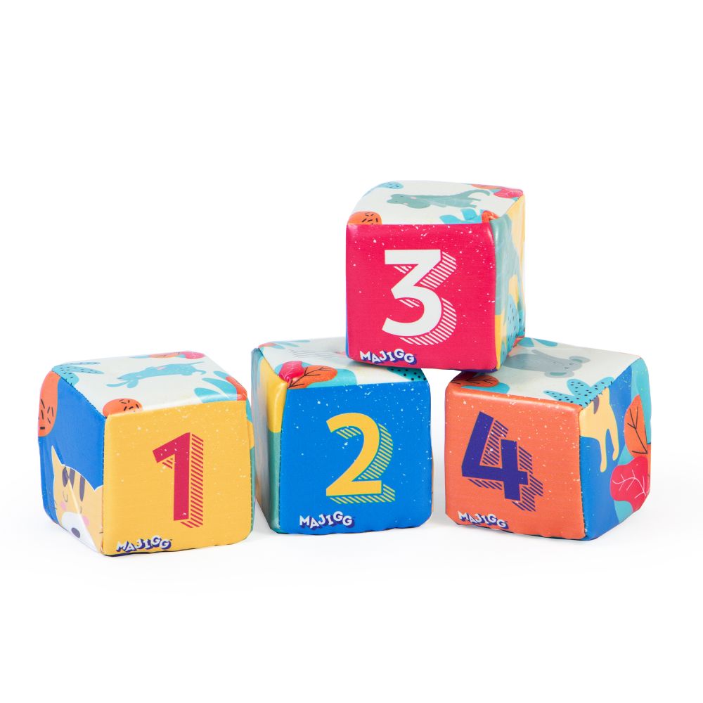 Set 4 cuburi moi din vinil pentru bebeluși