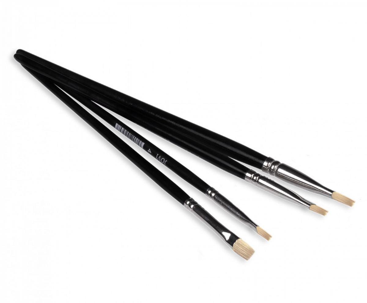 Set de 4 pensule de diferite dimensiuni