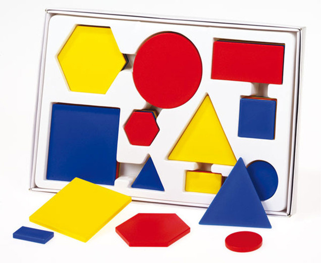 Set de 60 de forme geometrice colorate din plastic edituradiana.ro