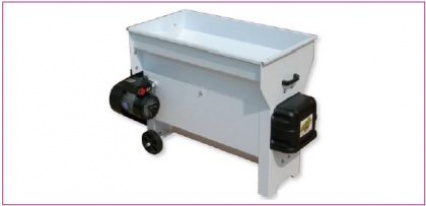 Desciorchinător cu zdrobitor, cuvă rabatabilă vopsea emailată (1.040 X 550 mm), motor 2.5 CP/220V, pompă centrifugă inox, capacitate maximă 3.000 kg/oră
