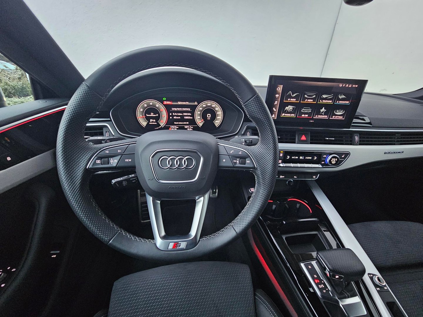Vanzari Auto AUDI A5 Advanced 40 TFSI quattro | Specificatii si