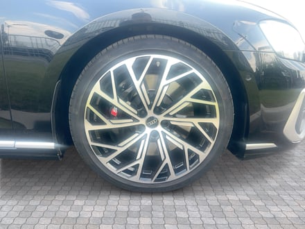 Audi S8 PI TFSI Quattro