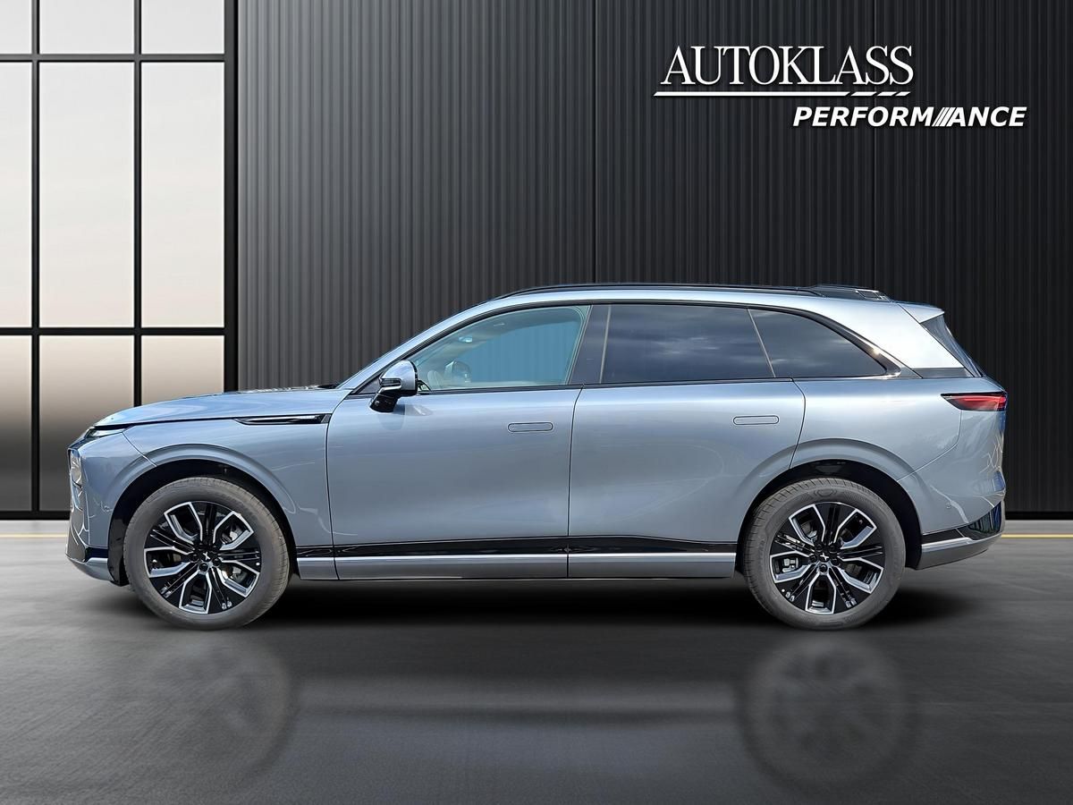 XPENG New G9 RWD Standard Range