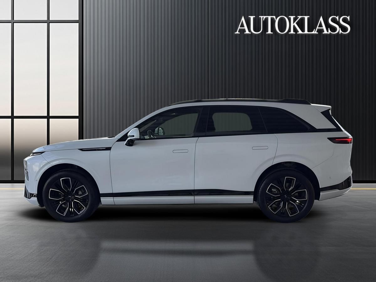 XPENG New G9 RWD Standard Range