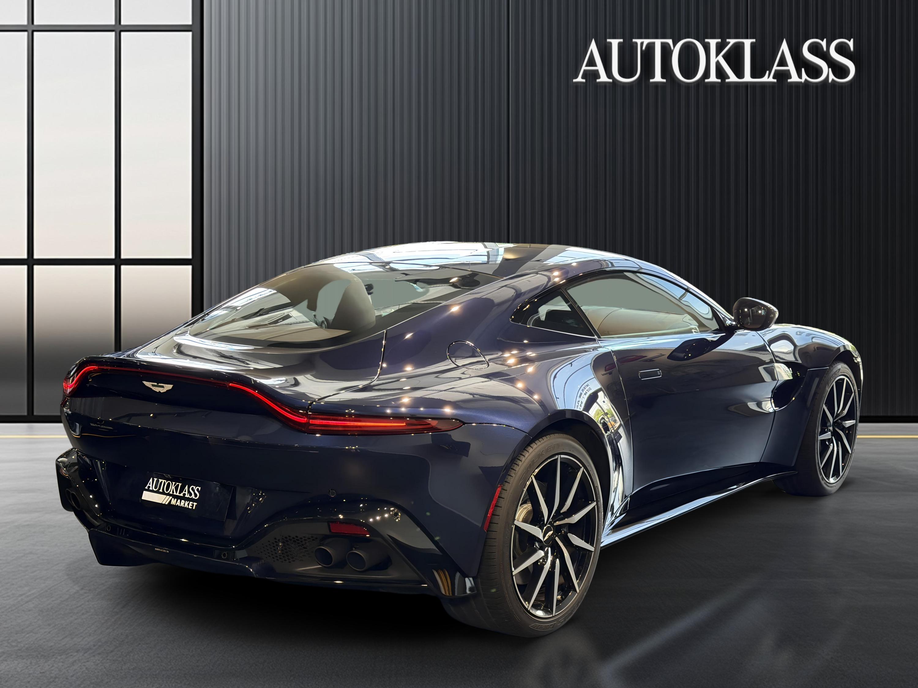 ASTON MARTIN Vantage V8 VANTAGE