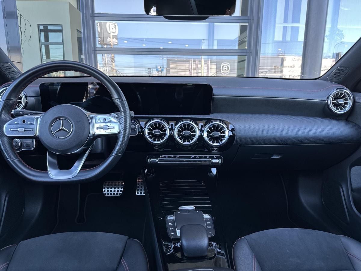 Vanzari Auto MERCEDES-BENZ CLA CLA 250 e Coupé | Specificatii si