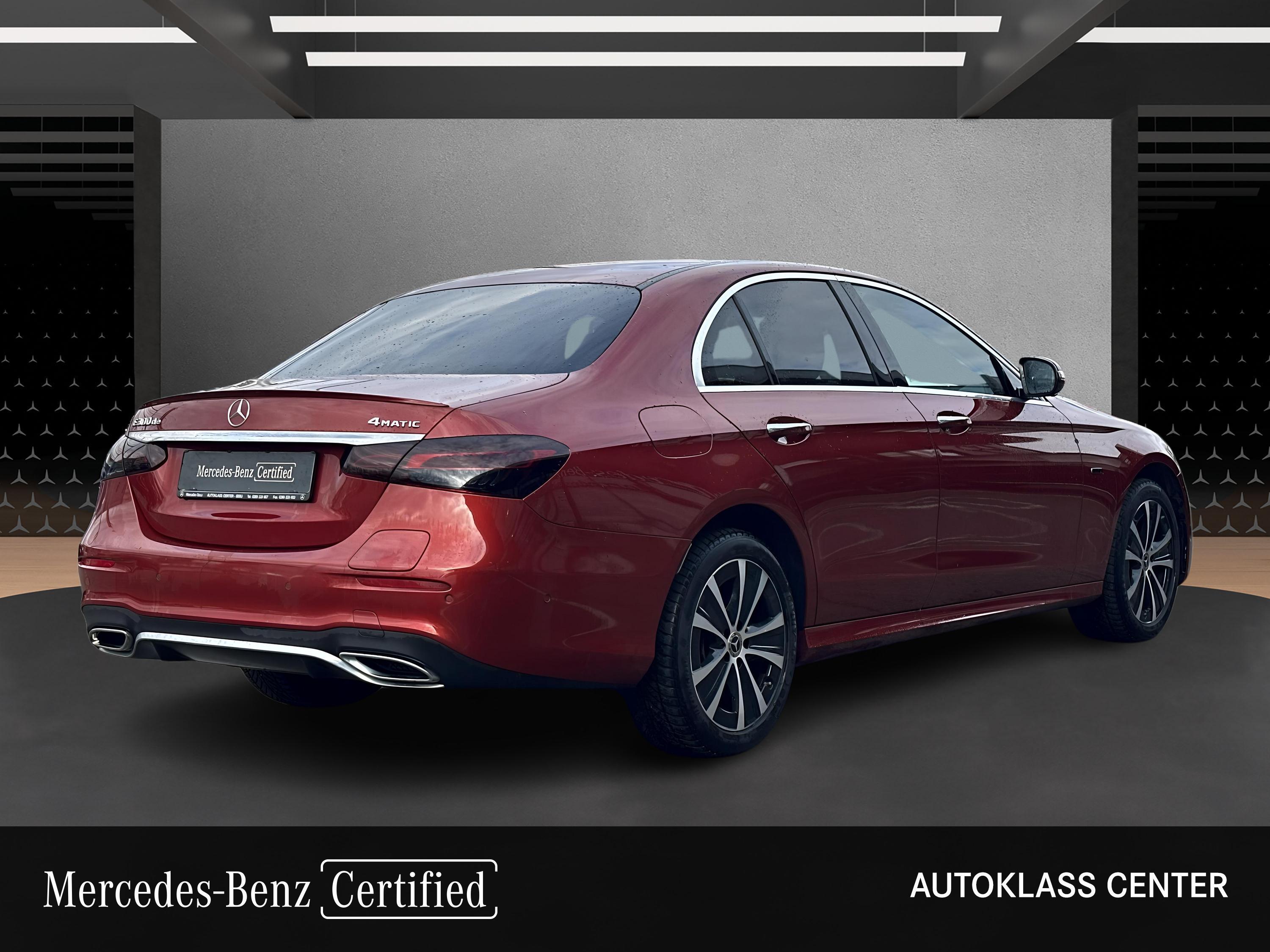 MERCEDES-BENZ CLASA E E 300 De 4MATIC Limuzina