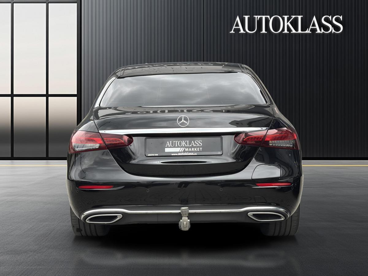 MERCEDES-BENZ CLASA E E 300 E 4M Limuzina