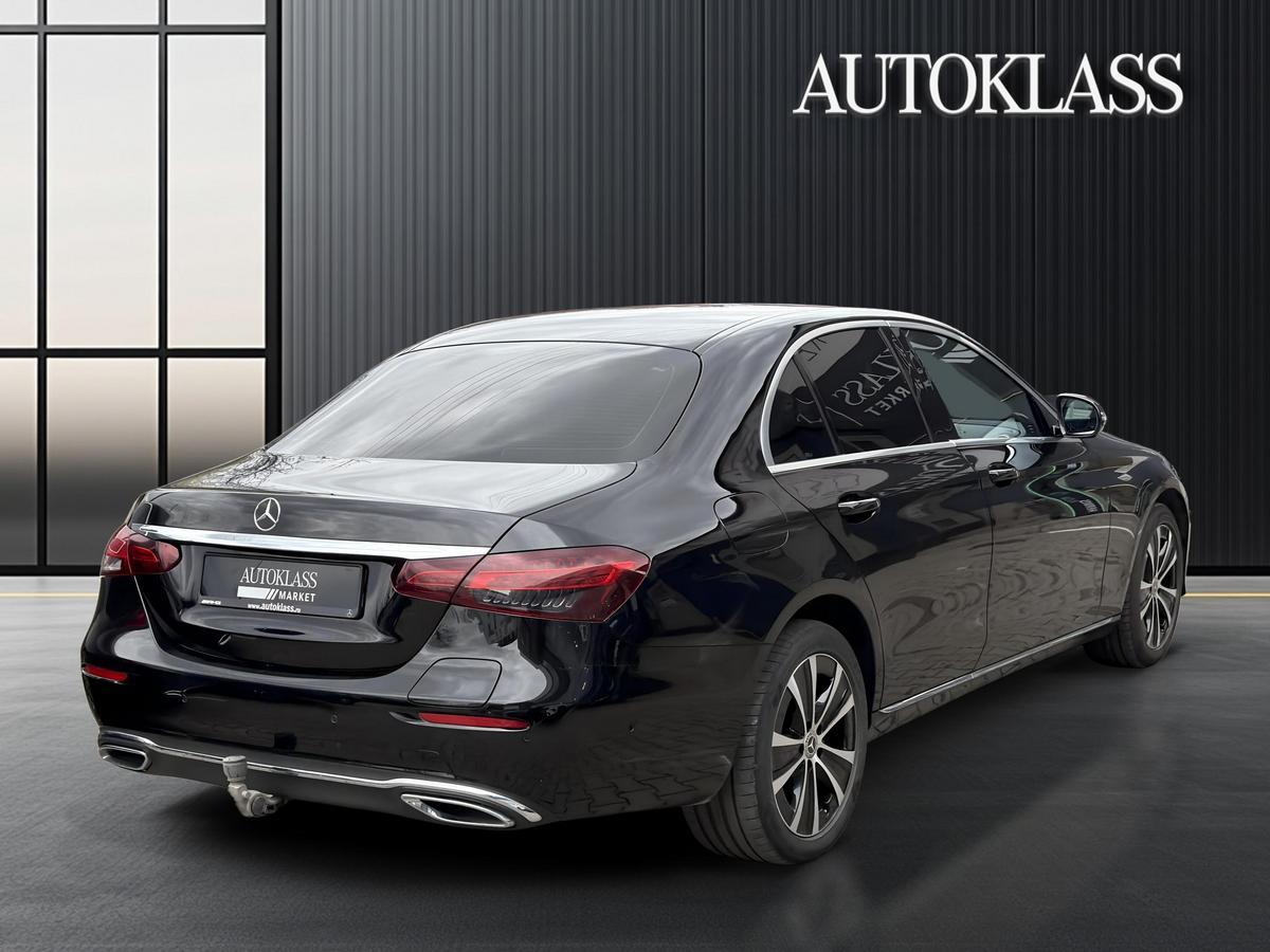 MERCEDES-BENZ CLASA E E 300 E 4M Limuzina