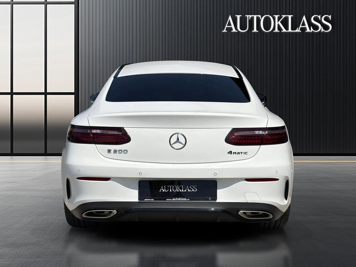MERCEDES-BENZ CLASA E E 200 4MATIC Coupé