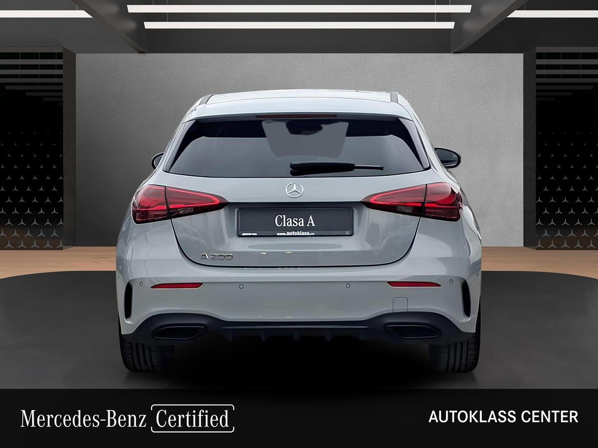 MERCEDES-BENZ A 200