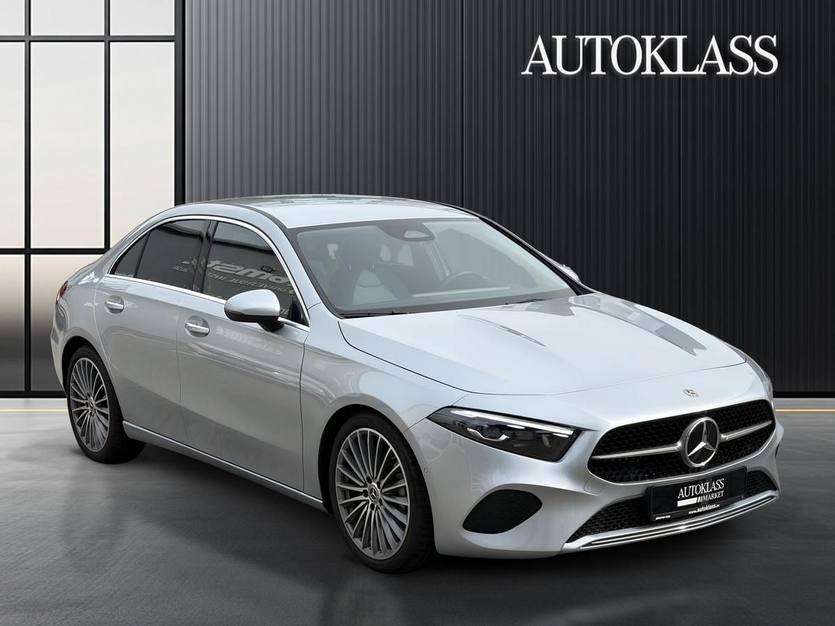 MERCEDES-BENZ CLASA A A 200 Limuzina