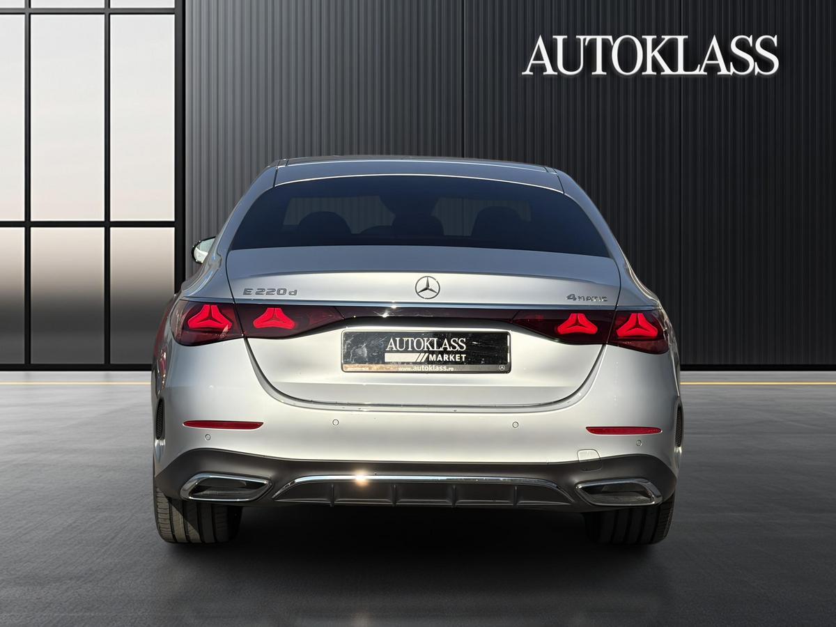 MERCEDES-BENZ CLASA E E 220 D 4M Limuzina