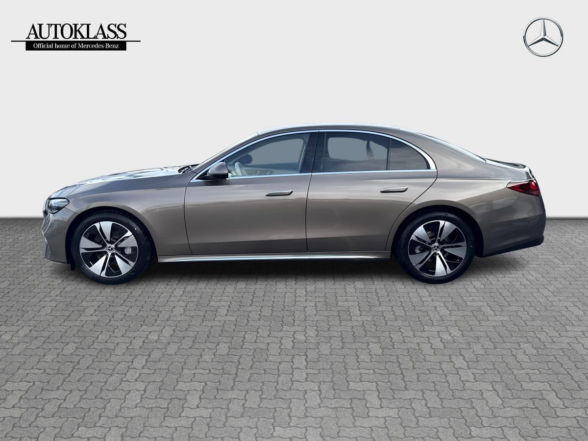 MERCEDES-BENZ E 220 D 4M Limuzina