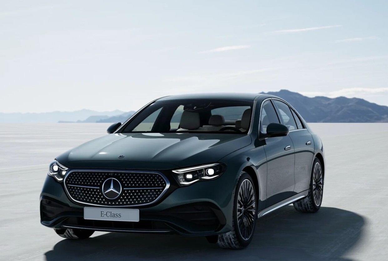 MERCEDES-BENZ E 220 D 4M Limuzina