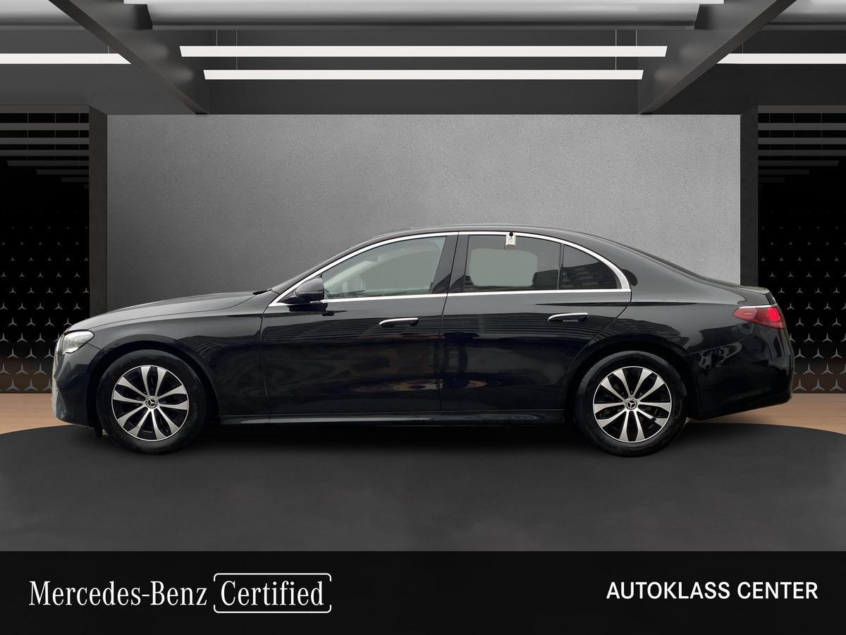 MERCEDES-BENZ CLASA E E 200 Limuzina