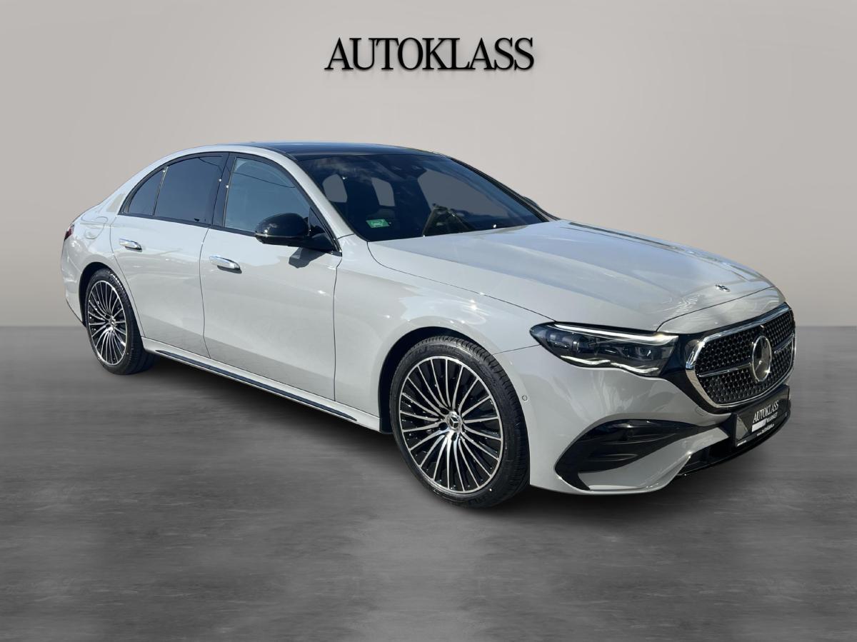 MERCEDES-BENZ CLASA E E 300 E 4MATIC Limuzina