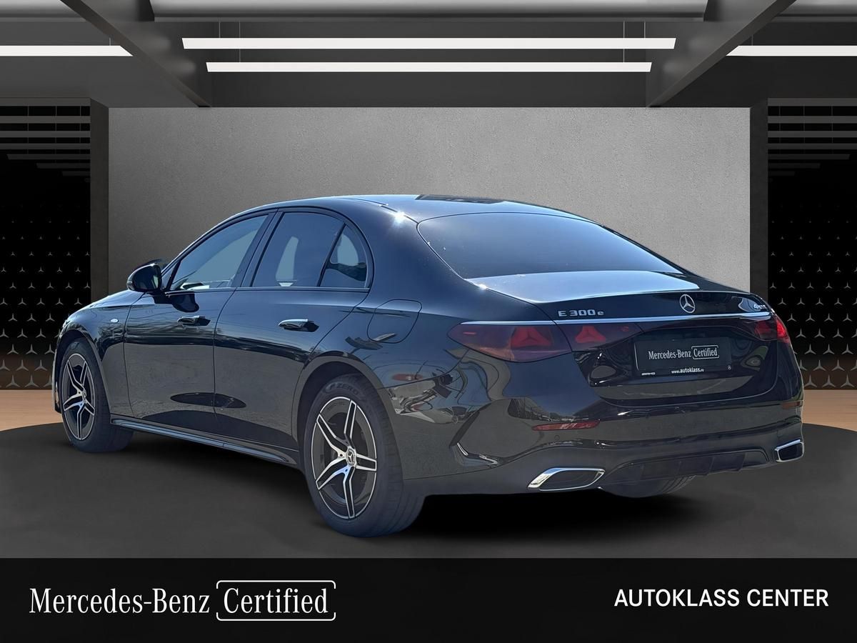 MERCEDES-BENZ CLASA E E 300 E 4M Limuzina